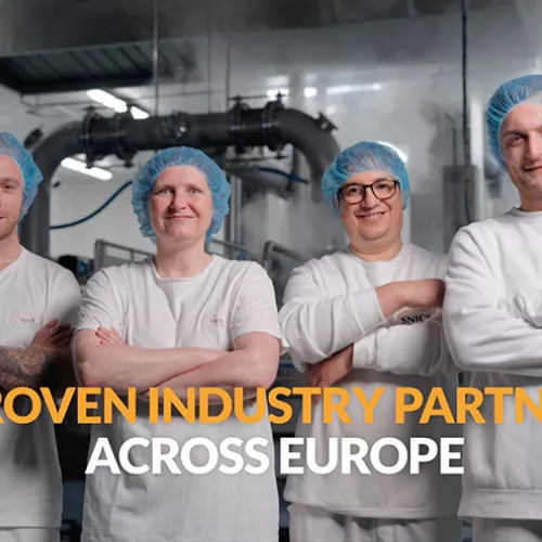 Vier medewerkers van Snick