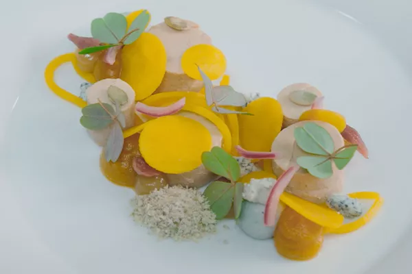 Een prachtig gerecht uit restaurant Caillou